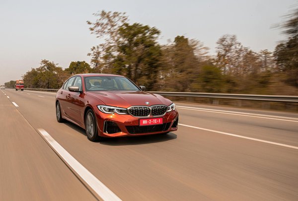 Location porsche 911 4gts : quel permis avez-vous besoin ?